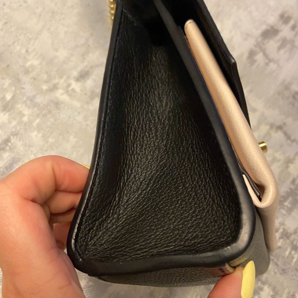 LV - Picture 7 of 10